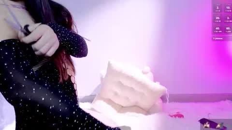 lucy741540 online show from 4, 12, 2025