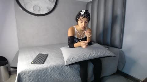   online show from 12, 9, 2025