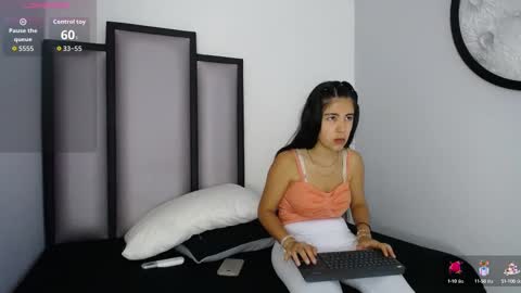   online show from 1, 10, 2025