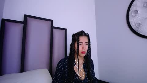   online show from 23, 11, 2025