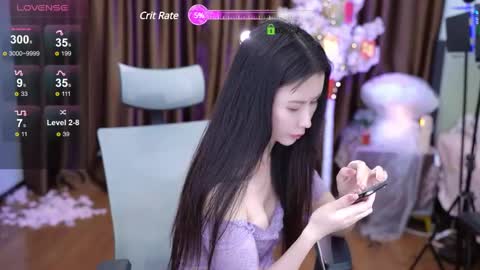 Snapshot of lucy__bb chatting on 2, 2, 2025 Lucy online show from 2, 2, 2025