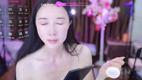 Snapshot of lucy__bb chatting on 15, 10, 2025 Lucy online show from 15, 10, 2025