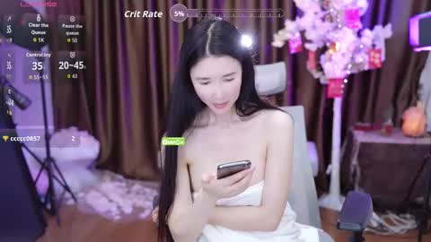 Snapshot of lucy__bb chatting on 18, 10, 2025 Lucy online show from 18, 10, 2025