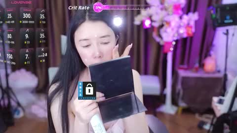 Snapshot of lucy__bb chatting on 20, 10, 2025 Lucy online show from 20, 10, 2025