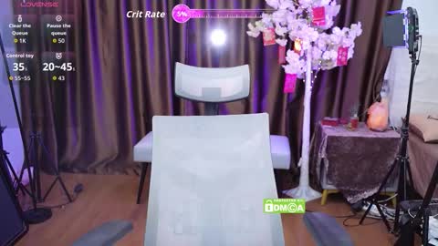 Snapshot of lucy__bb chatting on 3, 11, 2025 Lucy online show from 3, 11, 2025