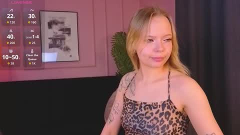 Snapshot of lucy__loy chatting on 28, 11, 2025 Lucy online show from 28, 11, 2025