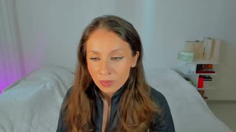 lucy__ray online show from 1, 5, 2026