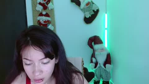 Snapshot of lucy_collins_g chatting on 29, 12, 2024 Lucy online show from 29, 12, 2024