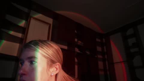 Lucy. online show from 14, 12, 2024
