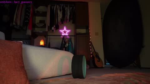 Snapshot of lucy_gooosey chatting on 15, 1, 2025 Lucy. online show from 15, 1, 2025