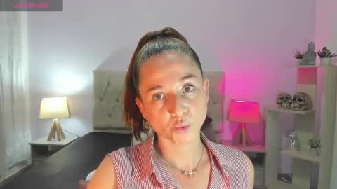Lucia online show from 30, 1, 2025