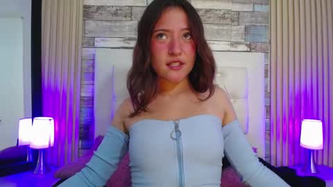 lucy_hs online show from 1, 2, 2025