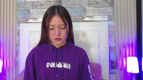 lucy_hs online show from 6, 2, 2025