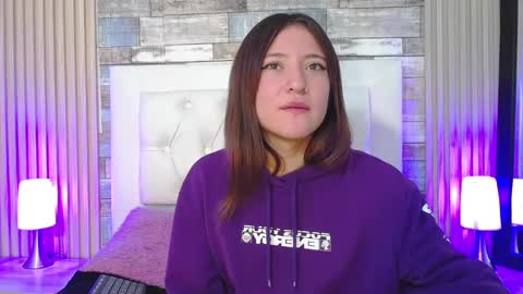 lucy_hs online show from 6, 2, 2025