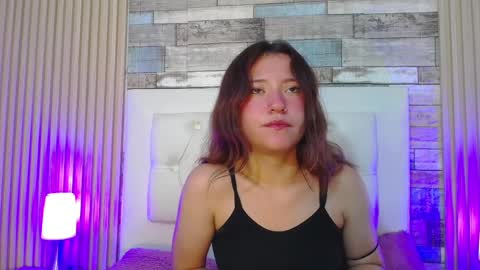 lucy_hs online show from 11, 2, 2025