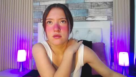 lucy_hs online show from 15, 2, 2025
