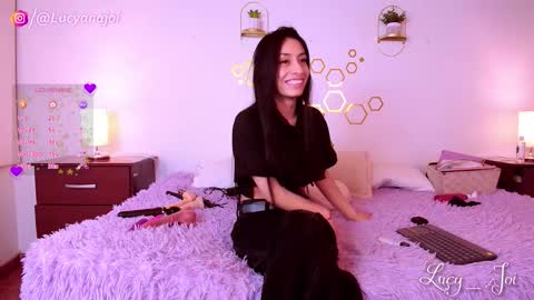 Luciana online show from 14, 10, 2025