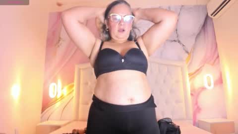 Snapshot of lucy_milf_474 chatting on 28, 3, 2026 Lucy online show from 28, 3, 2026