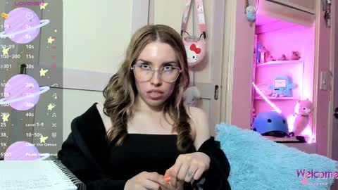 Snapshot of lucy_s3x chatting on 26, 2, 2025 Lulu online show from 26, 2, 2025