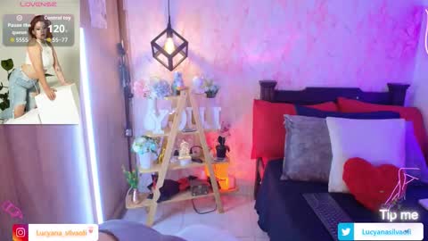 Snapshot of lucyanasilva chatting on 12, 9, 2025 Lucyana Silva online show from 12, 9, 2025