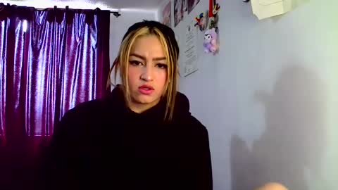 LUCIA  online show from 14, 1, 2025