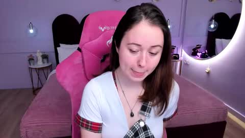 Snapshot of lucyharis chatting on 18, 1, 2026 Lucy online show from 18, 1, 2026