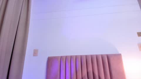 Snapshot of lucyjhonsonn chatting on 3, 12, 2024 LucyJhonsonn online show from 3, 12, 2024