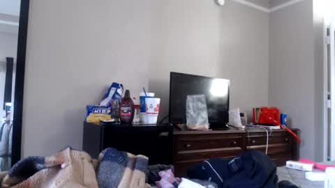 Lucy Loves Lookers online show from 28, 1, 2025