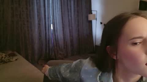 Snapshot of lucyrose33 chatting on 22, 2, 2026 Lucy Rose online show from 22, 2, 2026