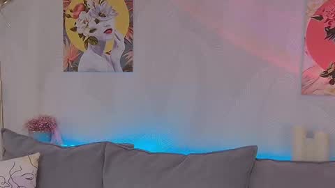 Snapshot of lucyrosy chatting on 2, 12, 2024 Lucy online show from 2, 12, 2024