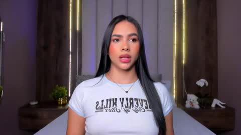 Lucy online show from 27, 9, 2025