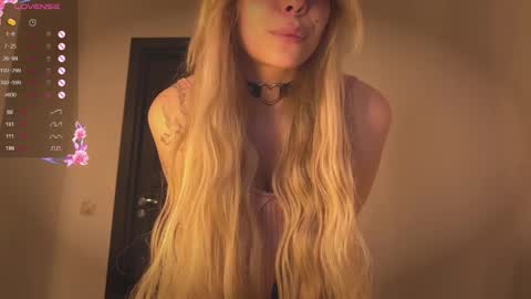 Spider Girl  online show from 10, 11, 2025