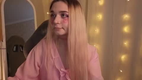 Snapshot of lucysbrain chatting on 14, 2, 2026 Lucy online show from 14, 2, 2026