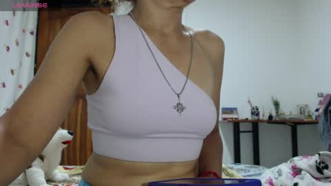 Snapshot of lucysexy4u chatting on 18, 4, 2026 I am Luciana Martin... Welcome in my room online show from 18, 4, 2026