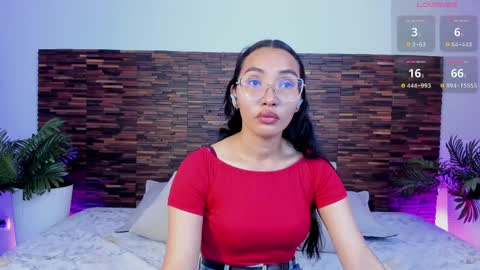 Lucy Liiu online show from 4, 5, 2026