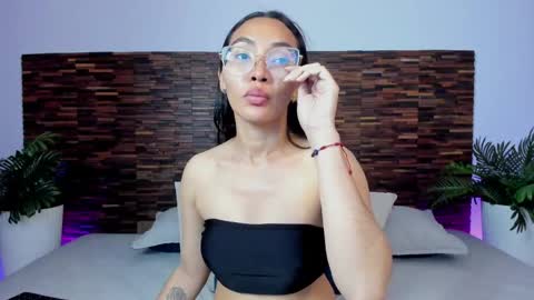 Lucy Liiu online show from 6, 5, 2026