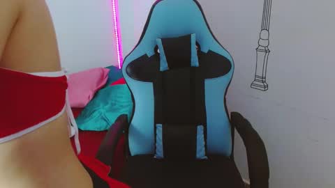 Snapshot of lucyy_start chatting on 3, 12, 2024 LUCY online show from 3, 12, 2024