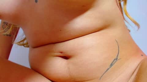 Snapshot of lucyy_start chatting on 2, 3, 2025 LUCY online show from 2, 3, 2025