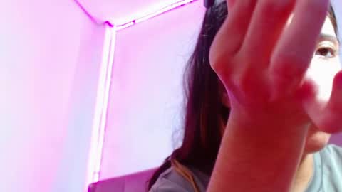 Snapshot of lucyy_start chatting on 5, 3, 2025 LUCY online show from 5, 3, 2025