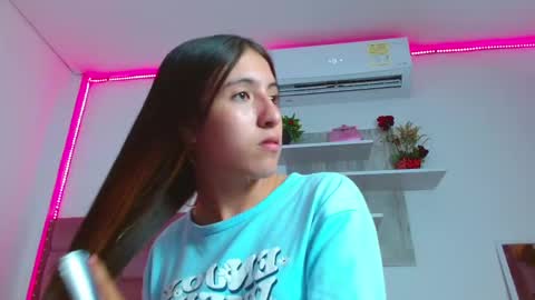 Snapshot of lucyy_start chatting on 11, 3, 2025 LUCY online show from 11, 3, 2025