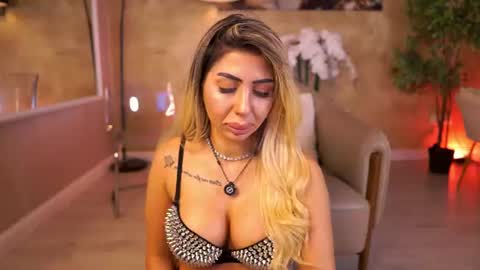 Snapshot of lucyyrosse chatting on 20, 6, 2026 LucyRose online show from 20, 6, 2026