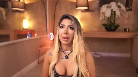 Snapshot of lucyyrosse chatting on 15, 7, 2026 LucyRose online show from 15, 7, 2026