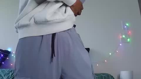 Snapshot of luhfreak444 chatting on 24, 10, 2025 Riskdtb online show from 24, 10, 2025