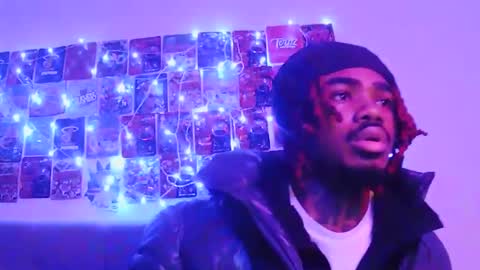 Snapshot of luhfreak444 chatting on 2, 11, 2025 Riskdtb online show from 2, 11, 2025