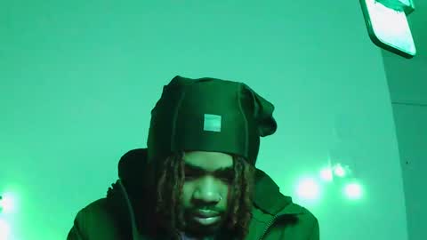 Snapshot of luhfreak444 chatting on 17, 11, 2025 Riskdtb online show from 17, 11, 2025