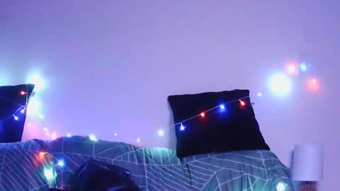 Snapshot of luhfreak444 chatting on 18, 11, 2025 Riskdtb online show from 18, 11, 2025