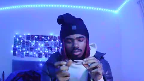 Snapshot of luhfreak444 chatting on 21, 11, 2025 Riskdtb online show from 21, 11, 2025