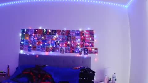 Snapshot of luhfreak444 chatting on 23, 11, 2025 Riskdtb online show from 23, 11, 2025