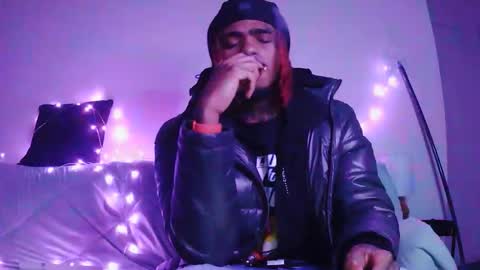 Snapshot of luhfreak444 chatting on 28, 11, 2025 Riskdtb online show from 28, 11, 2025