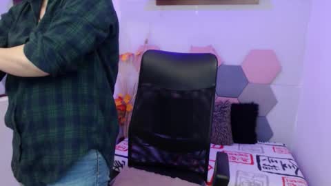 lui_fer01 online show from 12, 10, 2025